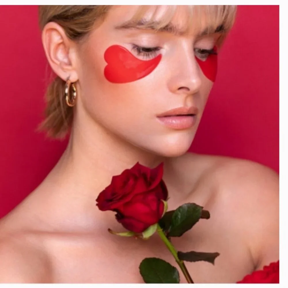 NIB Yeauty Bundle - 75 Pairs of Hydrogel Eye Masks 2Hearts Edition Hydrating